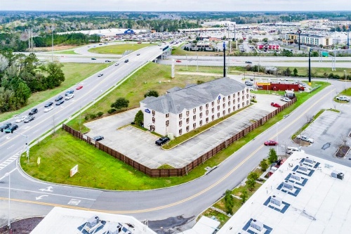 Regency Inn & Suites Biloxi image 2